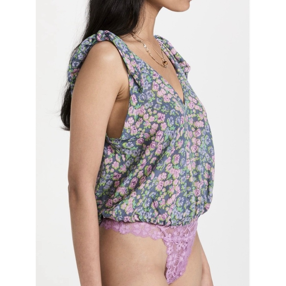NWT Intimately Free People “Bare It All” floral print bodysuit (XS)